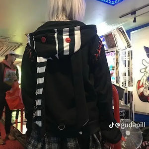 Meet your Posher, Trav